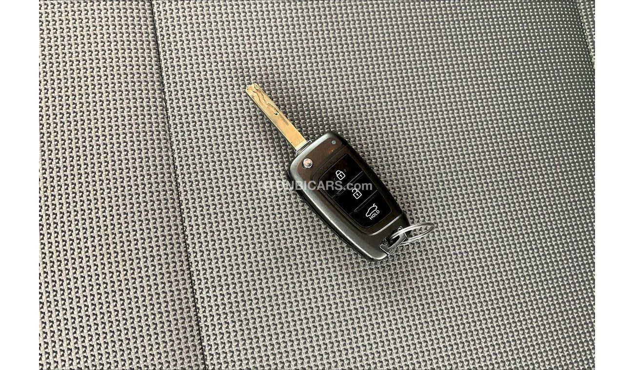 Hyundai Accent Smart / GL