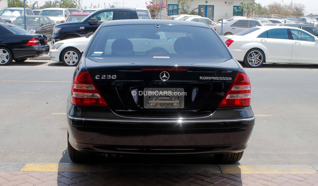 Mercedes-Benz C 230