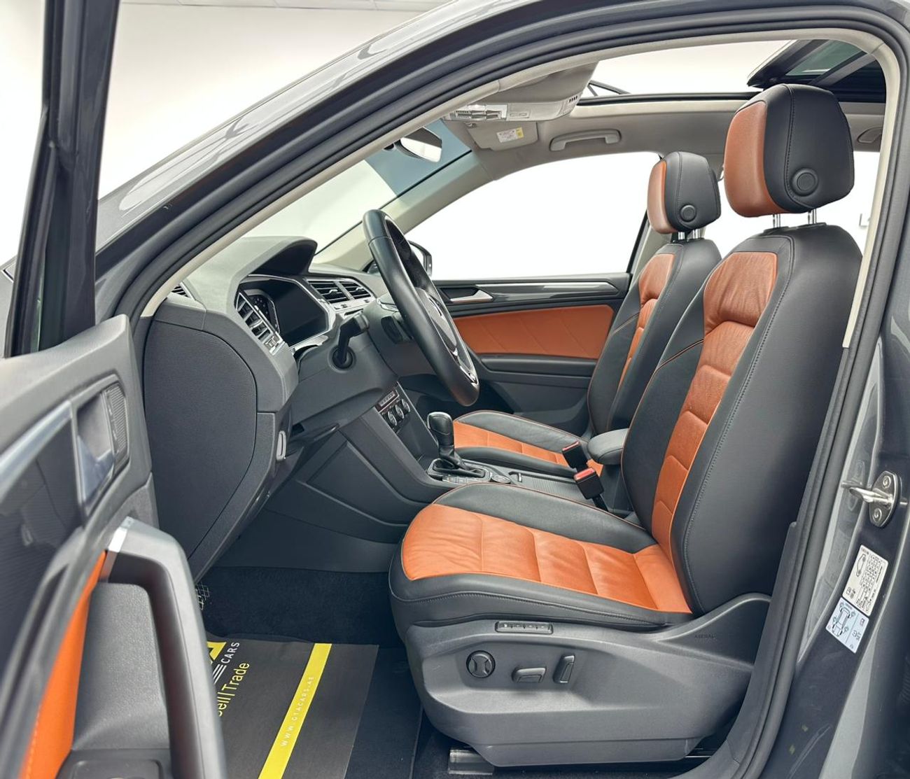 Volkswagen Tiguan 2020 Volkswagen Tiguan, 1 Year Unlimited KM Warranty, Full Service History, GCC