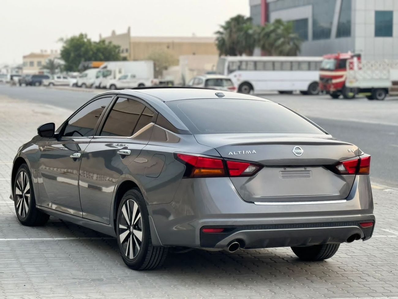 نيسان ألتيما SV