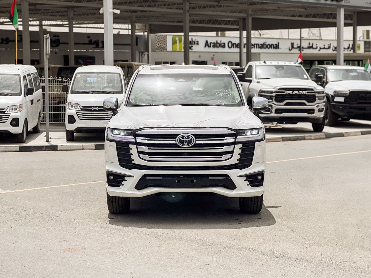 Toyota Land Cruiser EXPORT ONLY - Toyota LC300 VXR 4.0L (GCC Specification)