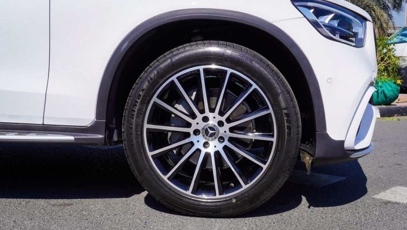 مرسيدس بنز GLC 300 AMG 2.0L