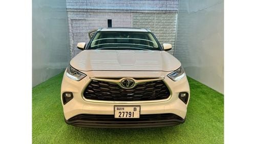 Toyota Highlander Limited Clean title without accident Original paint