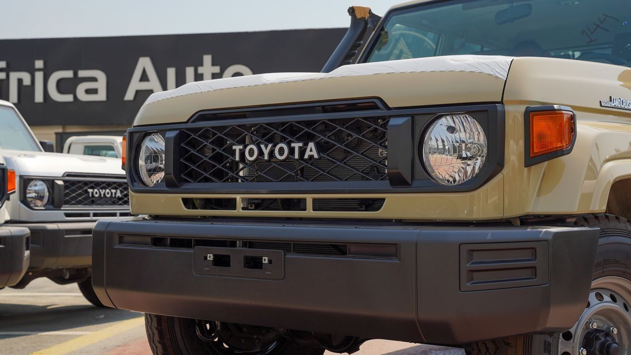 Toyota Land Cruiser Pick Up TOYOTA Land Cruiser 79 4.0 DC – Basic + Diff Lock
