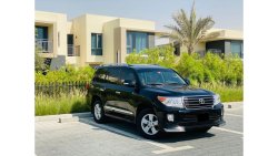 Toyota Land Cruiser LAND CRUISER GXR TOP  || GCC || 4.0 V6 || 4WD || Low Mileage || Very Well Maintained