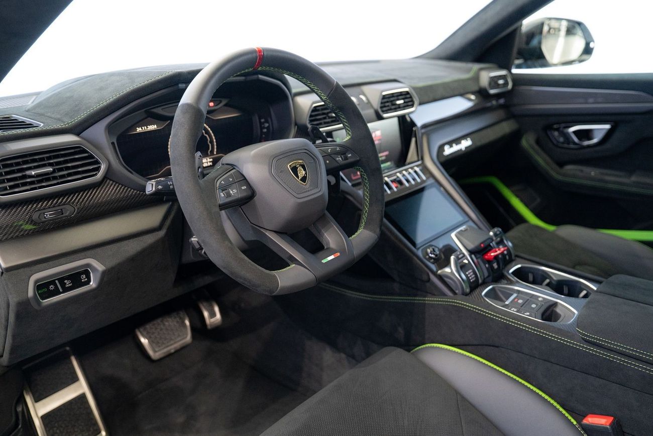 Lamborghini Urus 4.0T V8 Performante