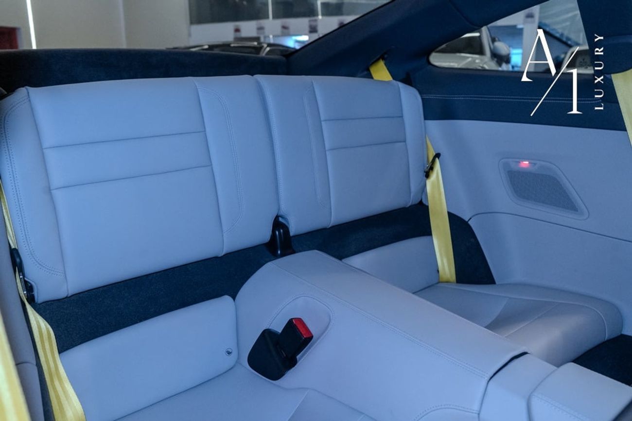 بورش 911 Carrera GTS 3.0L (450 HP) Coupe