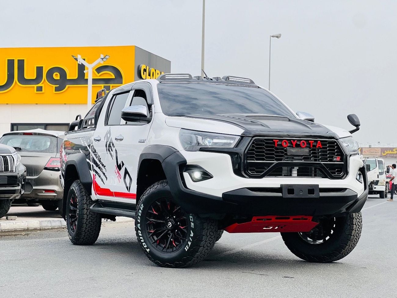 تويوتا هيلوكس GL 2.7L Double Cab Utility