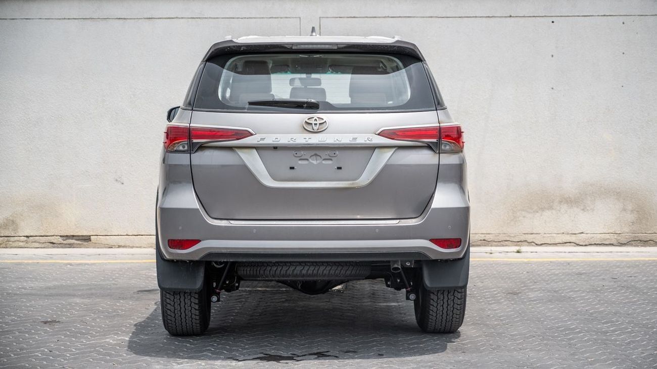 تويوتا فورتونر Toyota Fortuner 2.7 AT High -2025YM