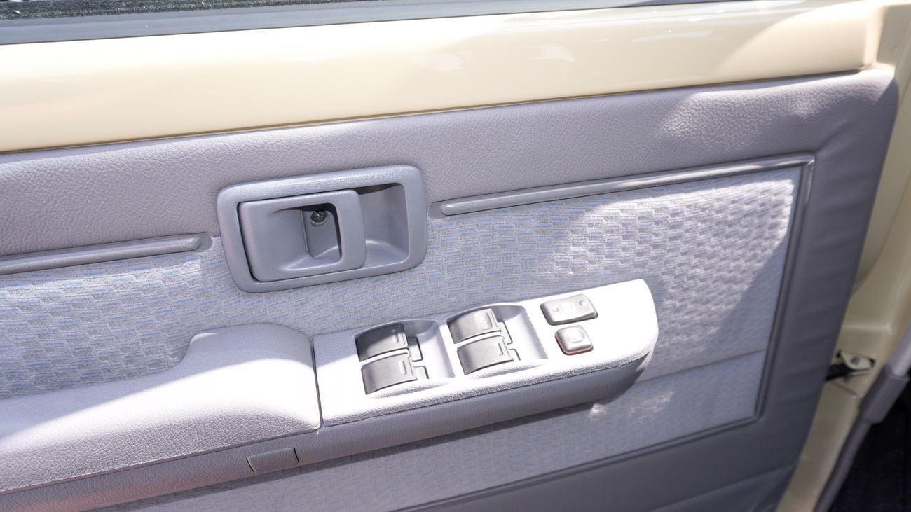 Toyota Land Cruiser 70 2.8 DIESEL 2025