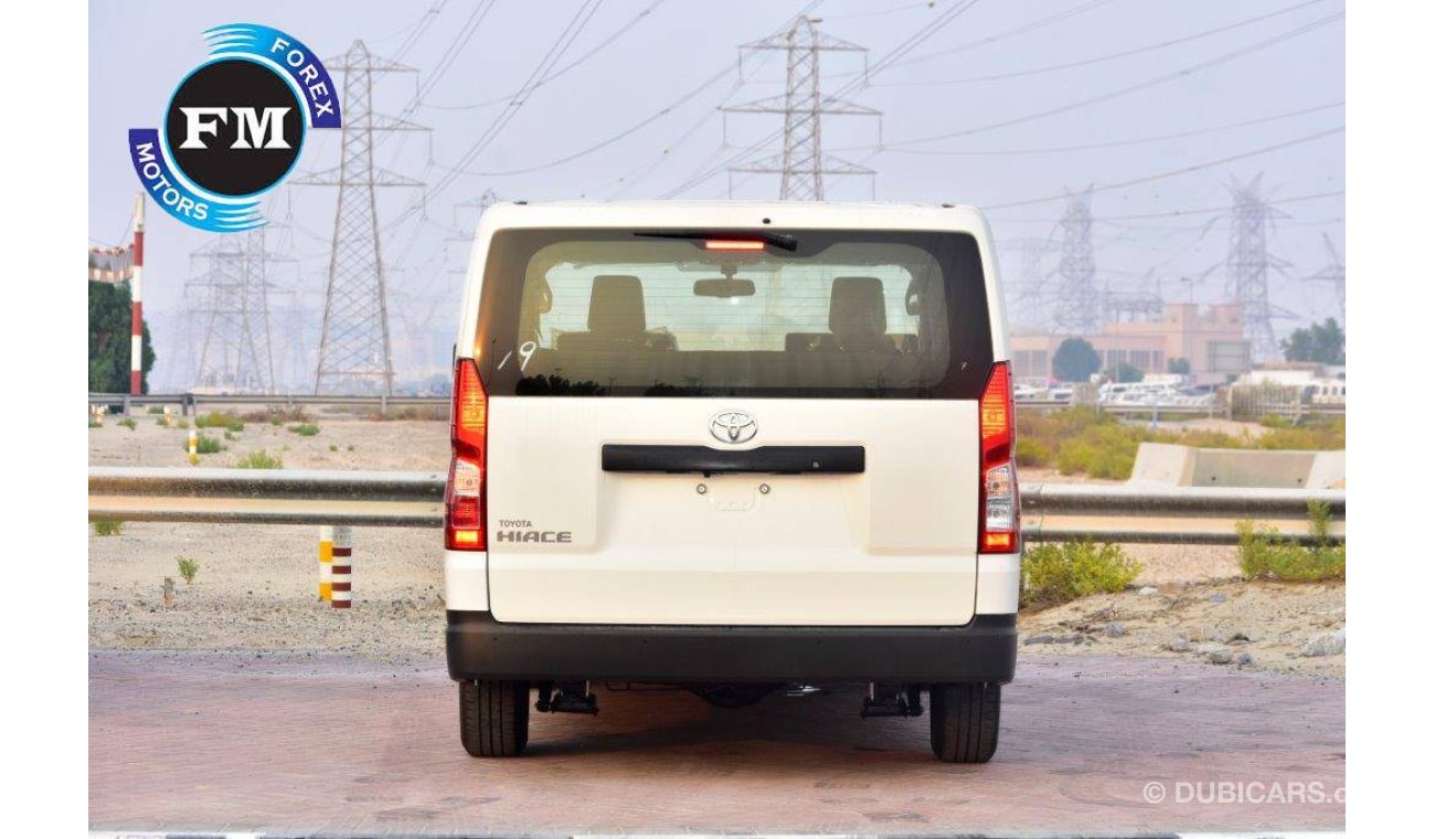 تويوتا هاياس Standard Roof Panel Van