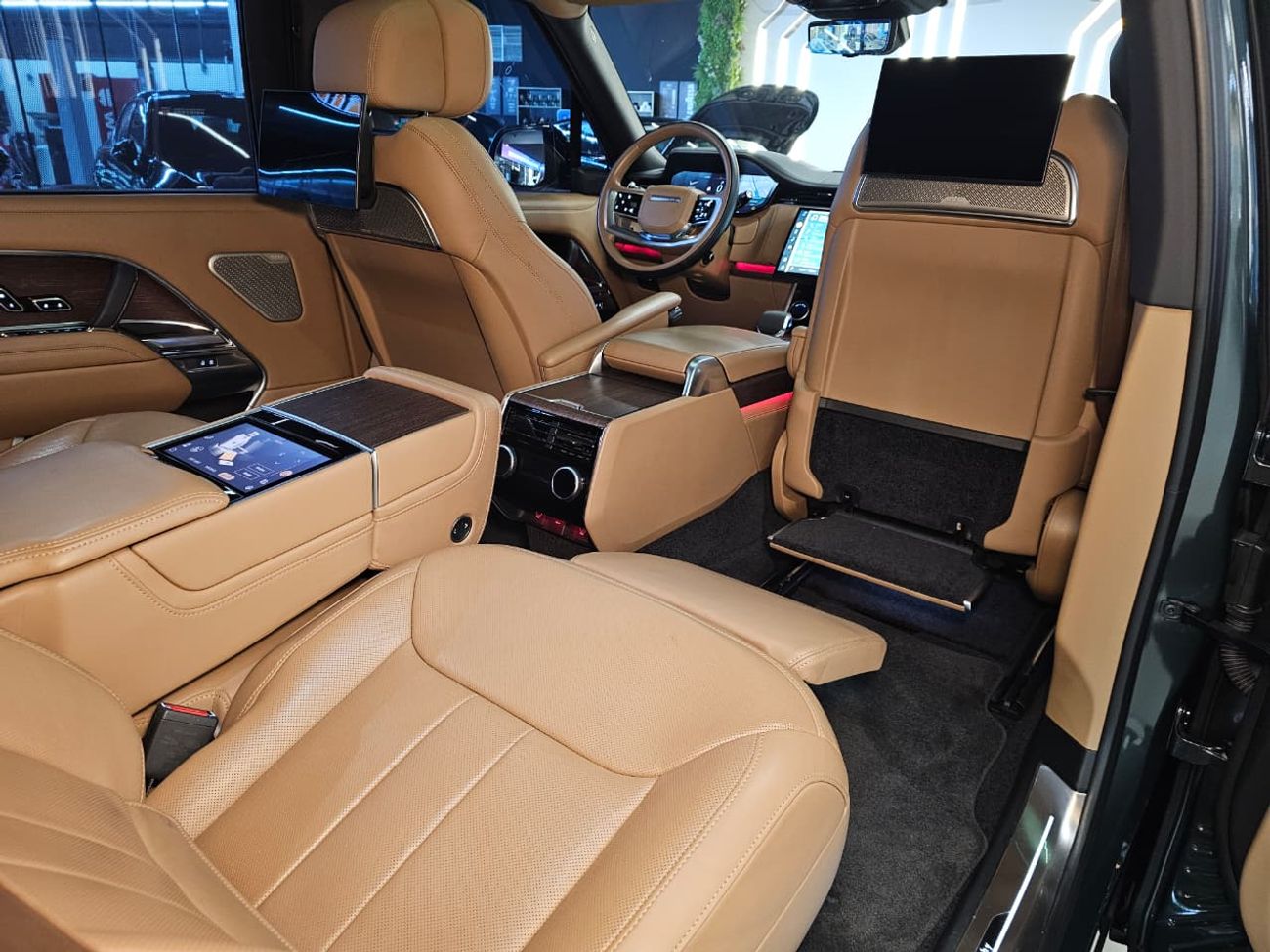 Land Rover Range Rover Autobiography P530 4.4L 2023 Range Rover P530 Autobiography - 4.4L - Perfect Condition - 2 Years ful