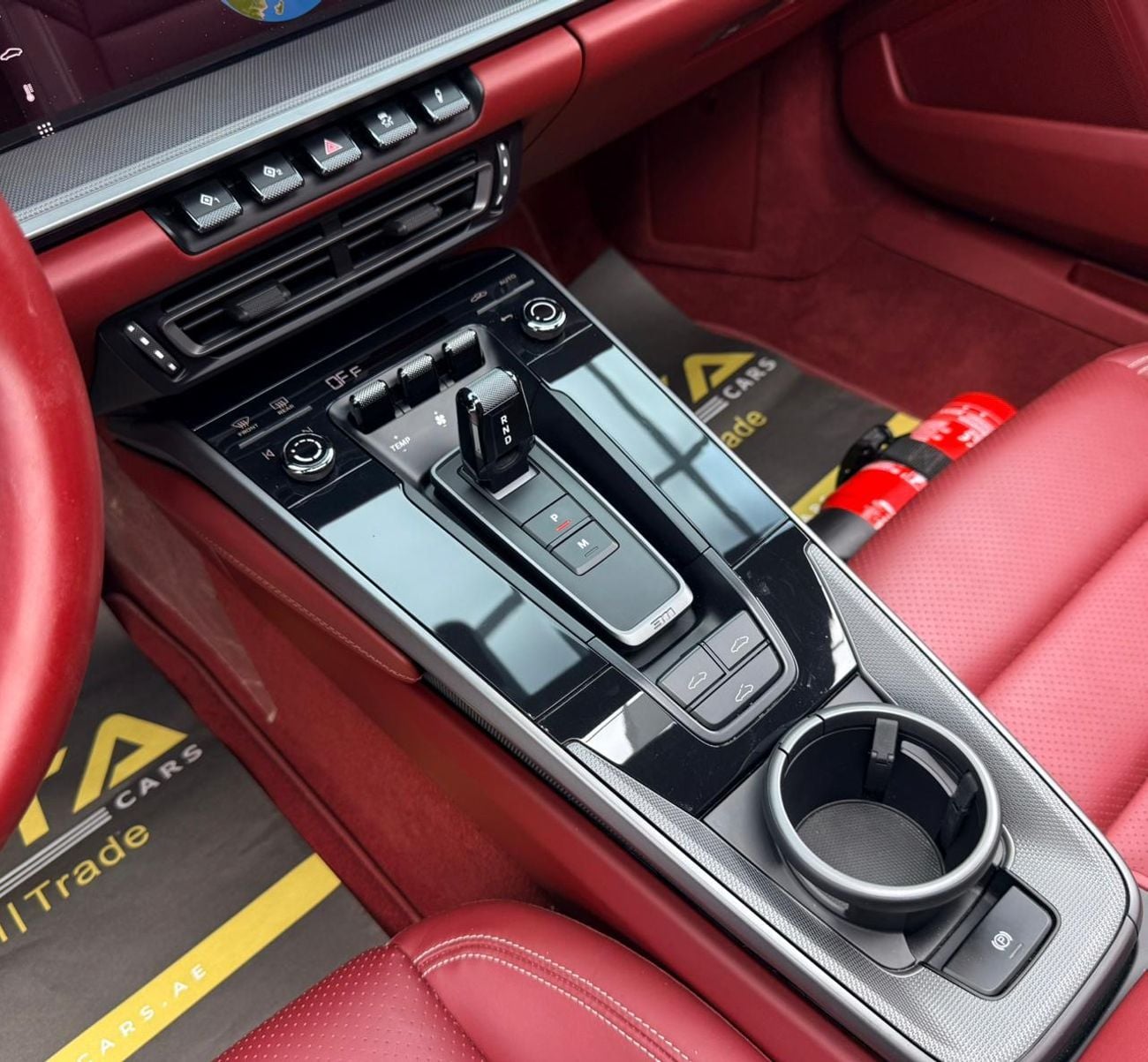 Porsche 911 CARRERA 2020 Porsche 911 Carrera, 1 Year Unlimited Km Warranty, Full Porsche Service History, GCC