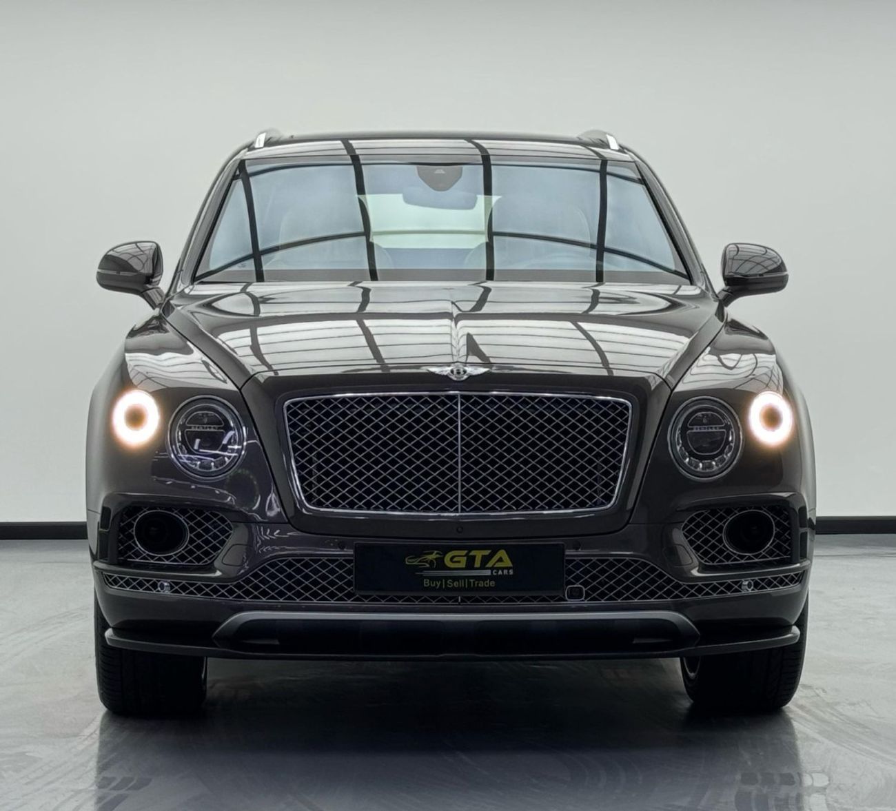 بنتلي بينتايجا First Edition W12 2017 Bentley Bentayga First Edition W12, 2025 Warranty, 2027 Service Pack, Very Lo