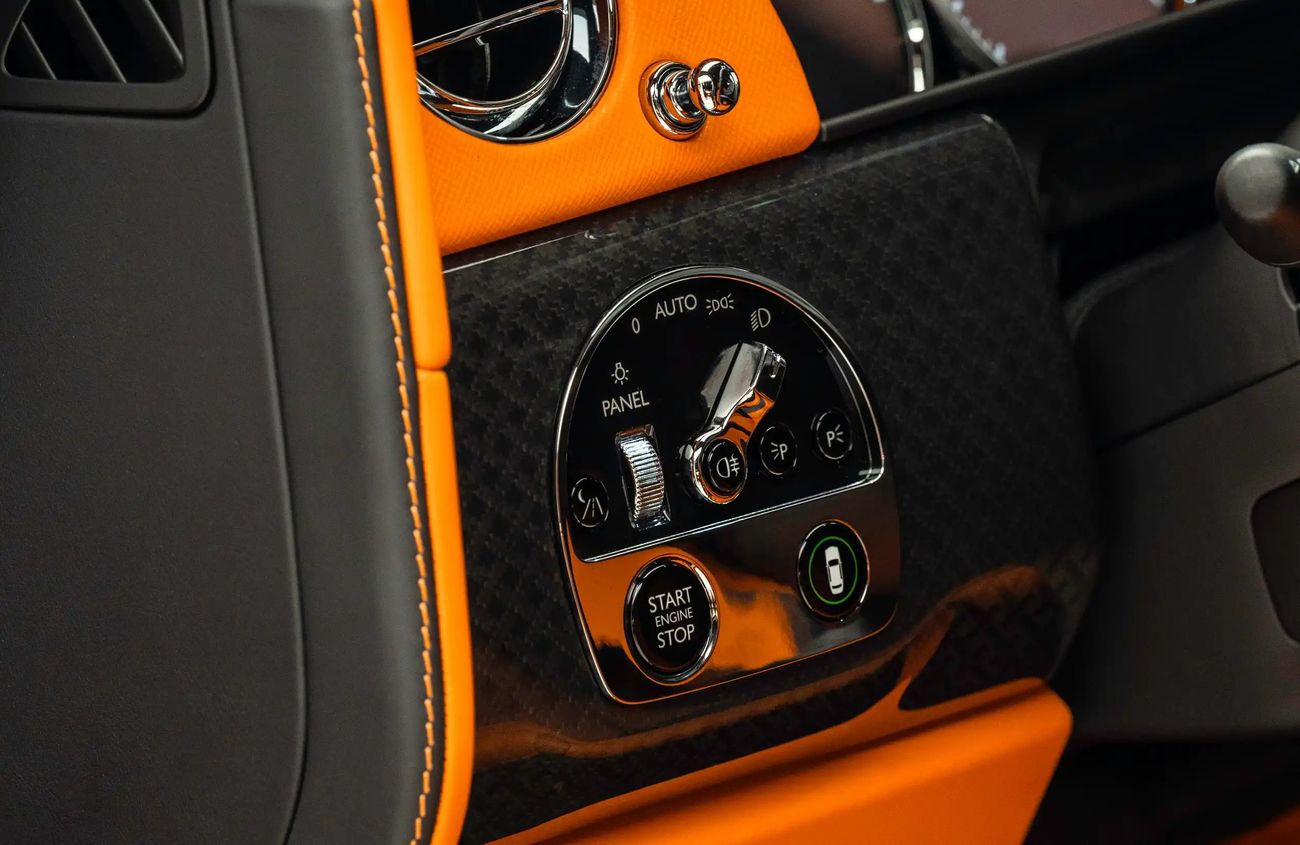 Rolls-Royce Cullinan 6.75L V12 Twin-Turbocharged Engine