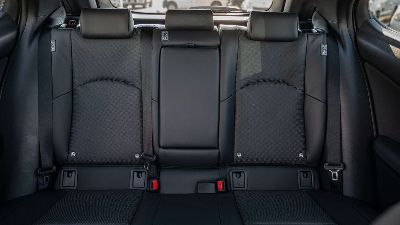 Lexus UX250h STD (NON GCC) LEXUS UX250H | 2-YEAR WARRANTY + SERVICE AVAILABLE | IN-HOUSE FINANCING | 0% DOWNPAYME