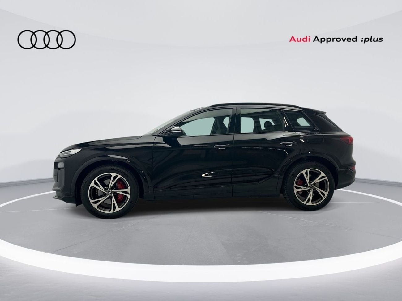 أودي Q6 إيترون SUV e-tron quattro 387hp (Ref# 012607)