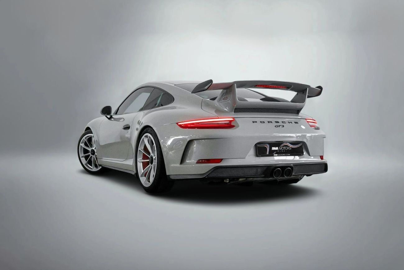 Porsche 911 GT3 3.8L (475 HP) Coupe