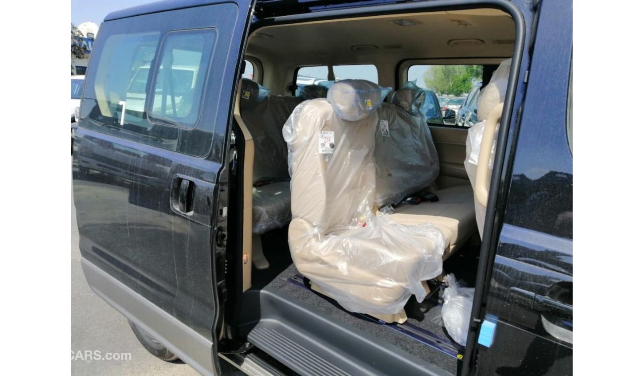 Hyundai H-1 diesel 12 seats