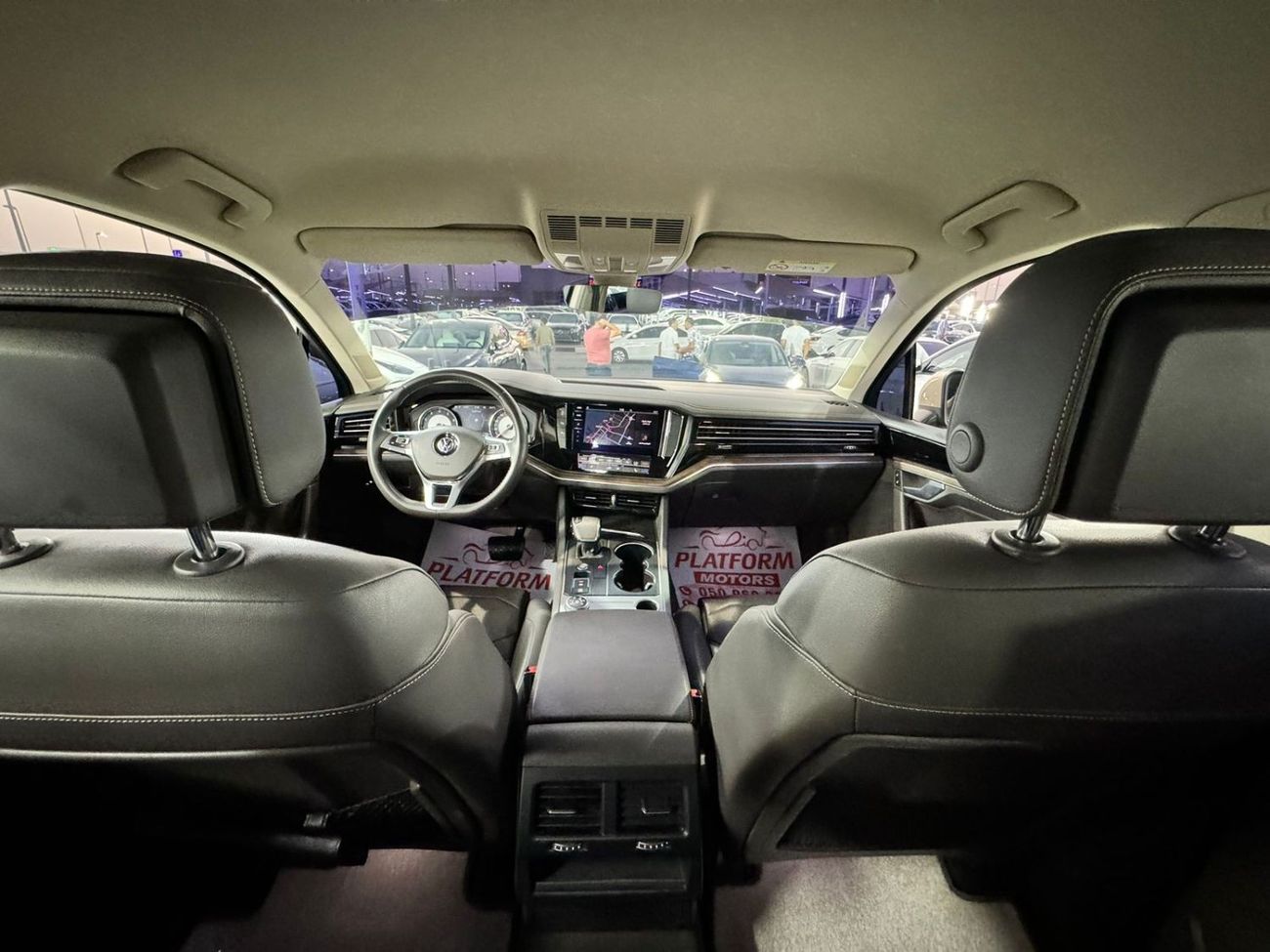 Volkswagen Touareg SE Volkswagen touareg Model 2018 GCC SPECS ORIGINAL paint no accident