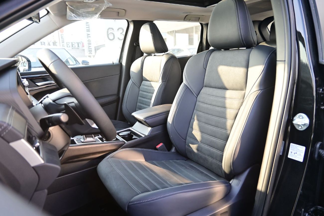 Mitsubishi Outlander Mitsubishi Outlander Hi-Line Plus 2.5L Petrol 4WD, Model 2025, Color Black