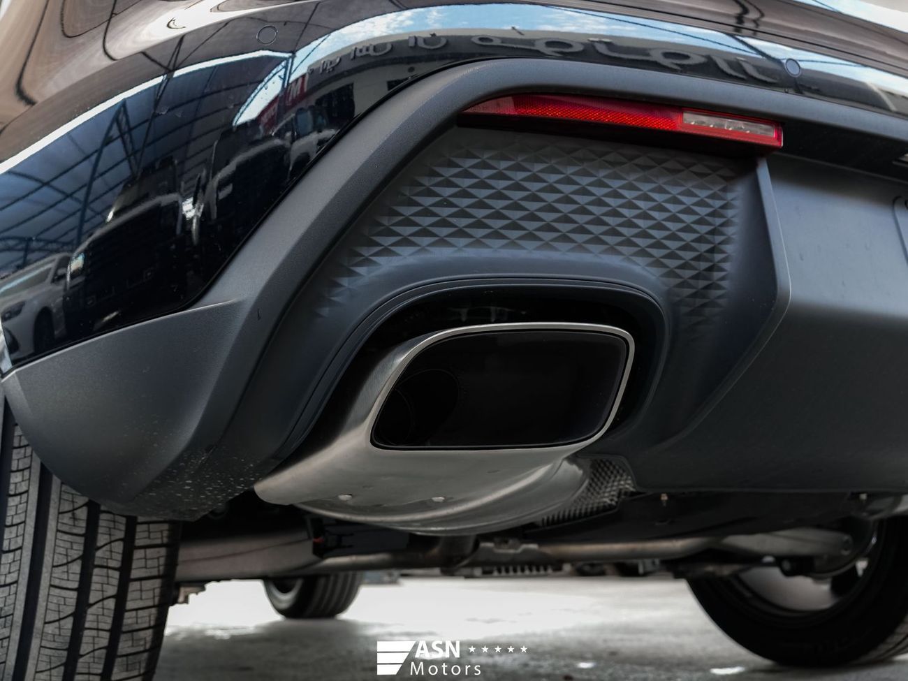 بورش ماكان Pursuing Dreams Edition 2025 2.0 Turbo (Export Price)