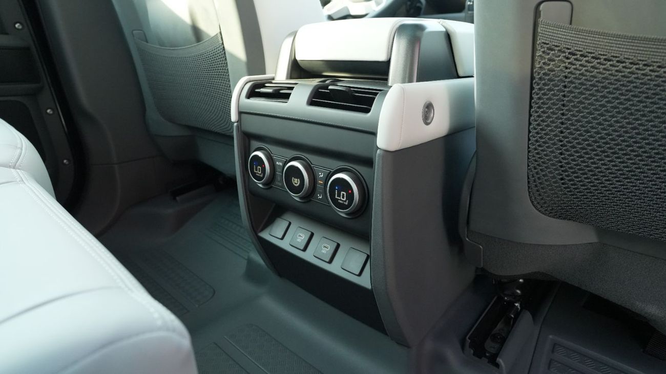 Land Rover Defender P400 110 X-Dynamic HSE 3.0L (7 Seater) 2025 MY EXPORT PRICE