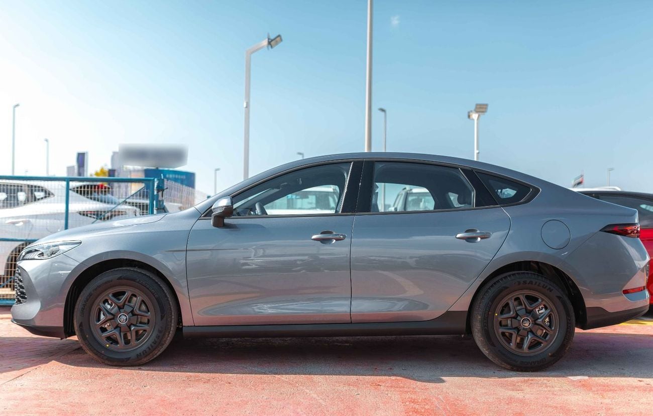 بي واي دي كين بلاس STD BYD Qin PLUS 2025 DM-i 55 km 2025 (Grey) FOR EXPORT