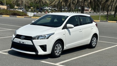 Toyota Yaris Sport MODEL 2017 GCC CAR PREFECT CONDITION INSIDE AND OUTSIDE FULL OPTION