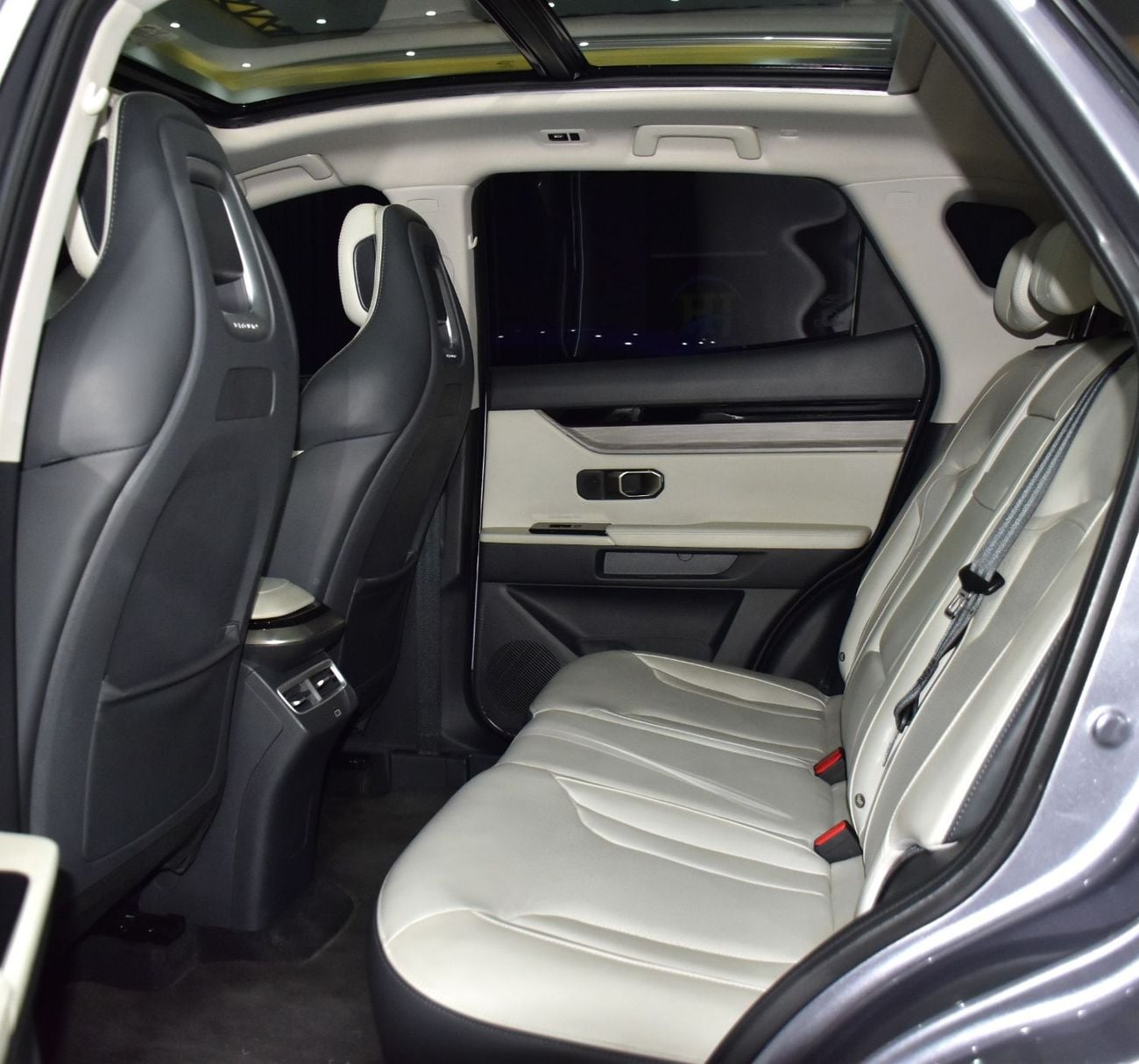 Jetour Dashing EXCELLENT DEAL for our Jetour Dashing 1.6L ( 2024 Model ) in Grey Color GCC Specs