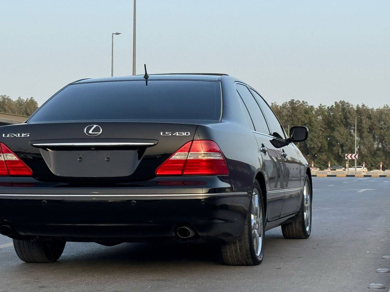 Lexus LS 430 In good condition inside and outside