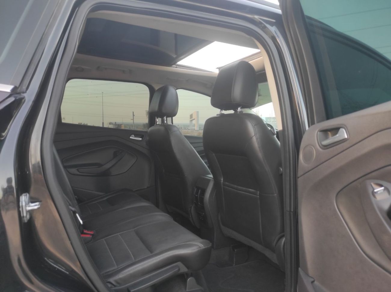 Ford Escape Ford escape 2014 Gcc V4 1.6 full options no1 panoramic