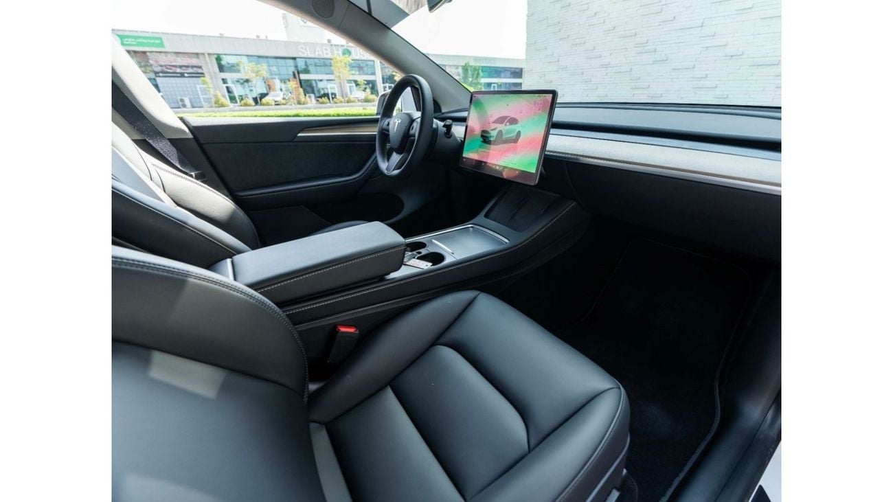 تسلا موديل Y AED 2,831 PM • MODEL Y LONG RANGE • ONLY 4,500 KMS • OFFICIAL TESLA WARRANTY UNTIL 2030•