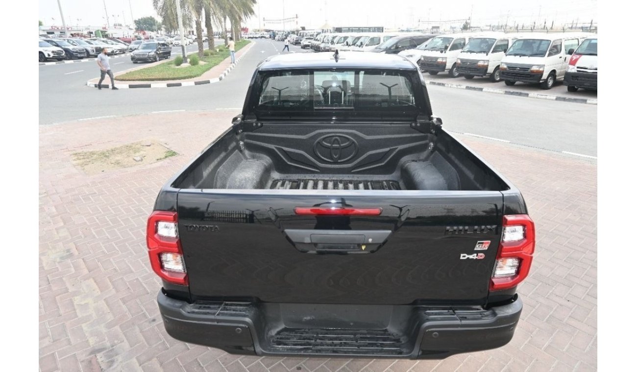 تويوتا هيلوكس TOYOTA HILUX GR SPORT 2.8 L