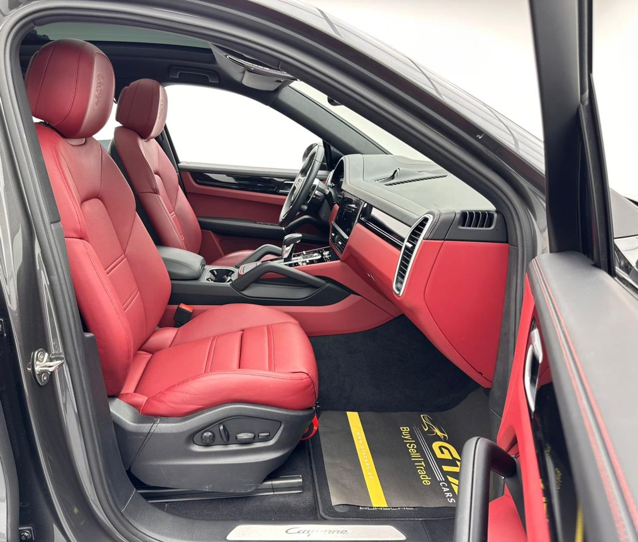 بورش كايان 2023 Porsche Cayenne Coupe, 1 Year Warranty Unlimited Km, Porsche Full Service History, GCC