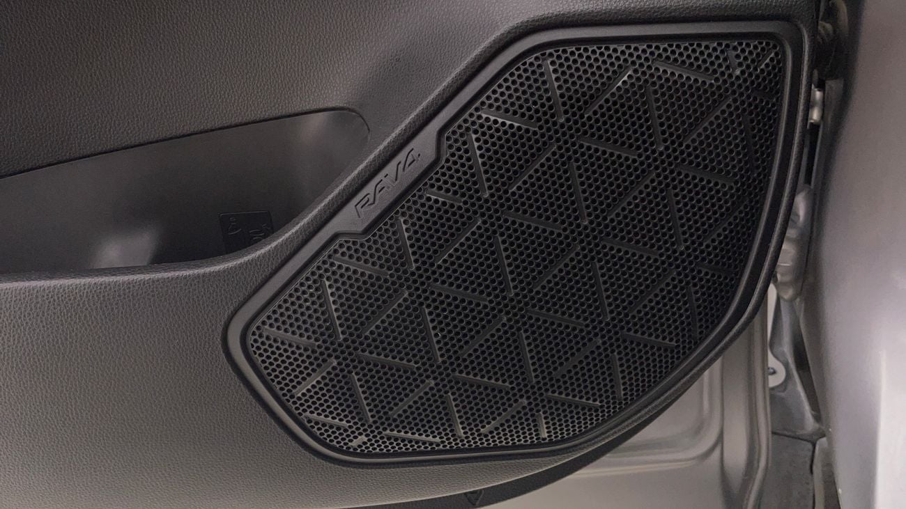 تويوتا راف ٤ VXR HEV 2.5 | بدون دفعة مقدمة | اختبار القيادة في المنزل