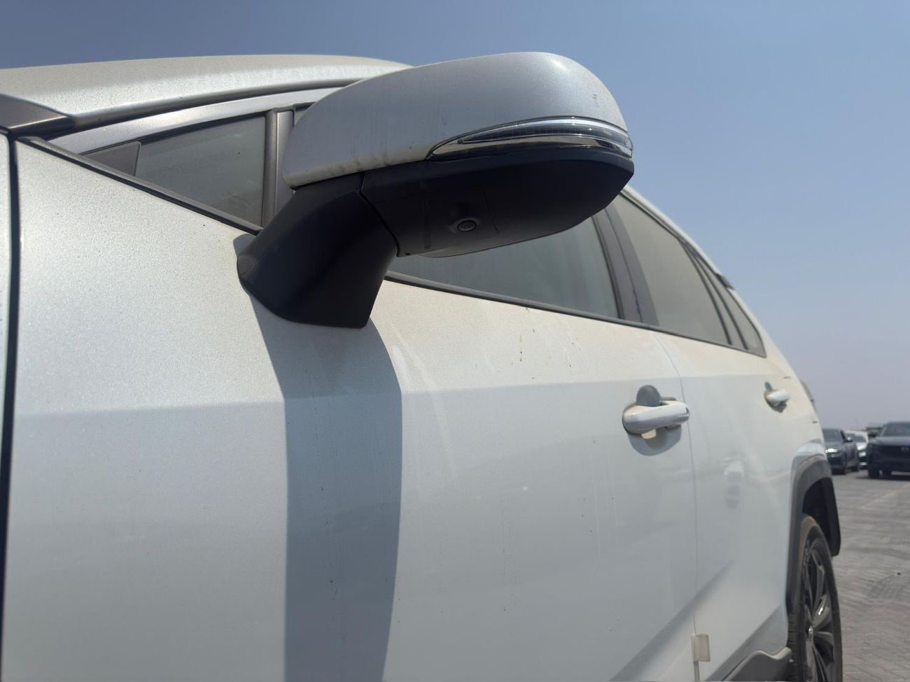 تويوتا راف ٤ 2.5L HEV 4WD Elite Plus