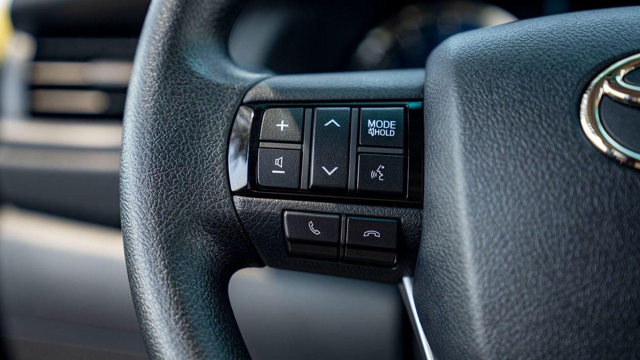 Toyota Fortuner GX2 4X4 2.7L