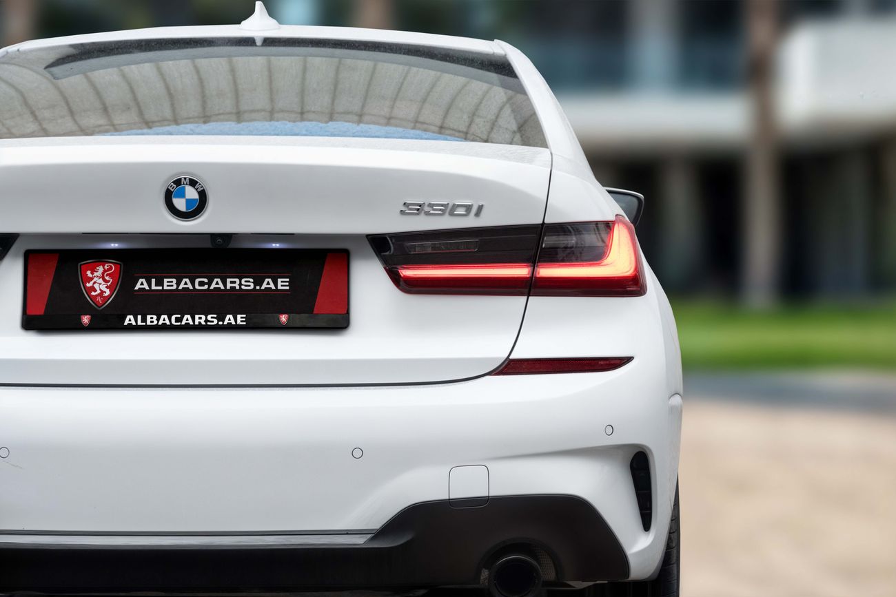 BMW 330i 330i MSport Saloon | 2,742 P.M | 0% Downpayment | Perfect Condition!