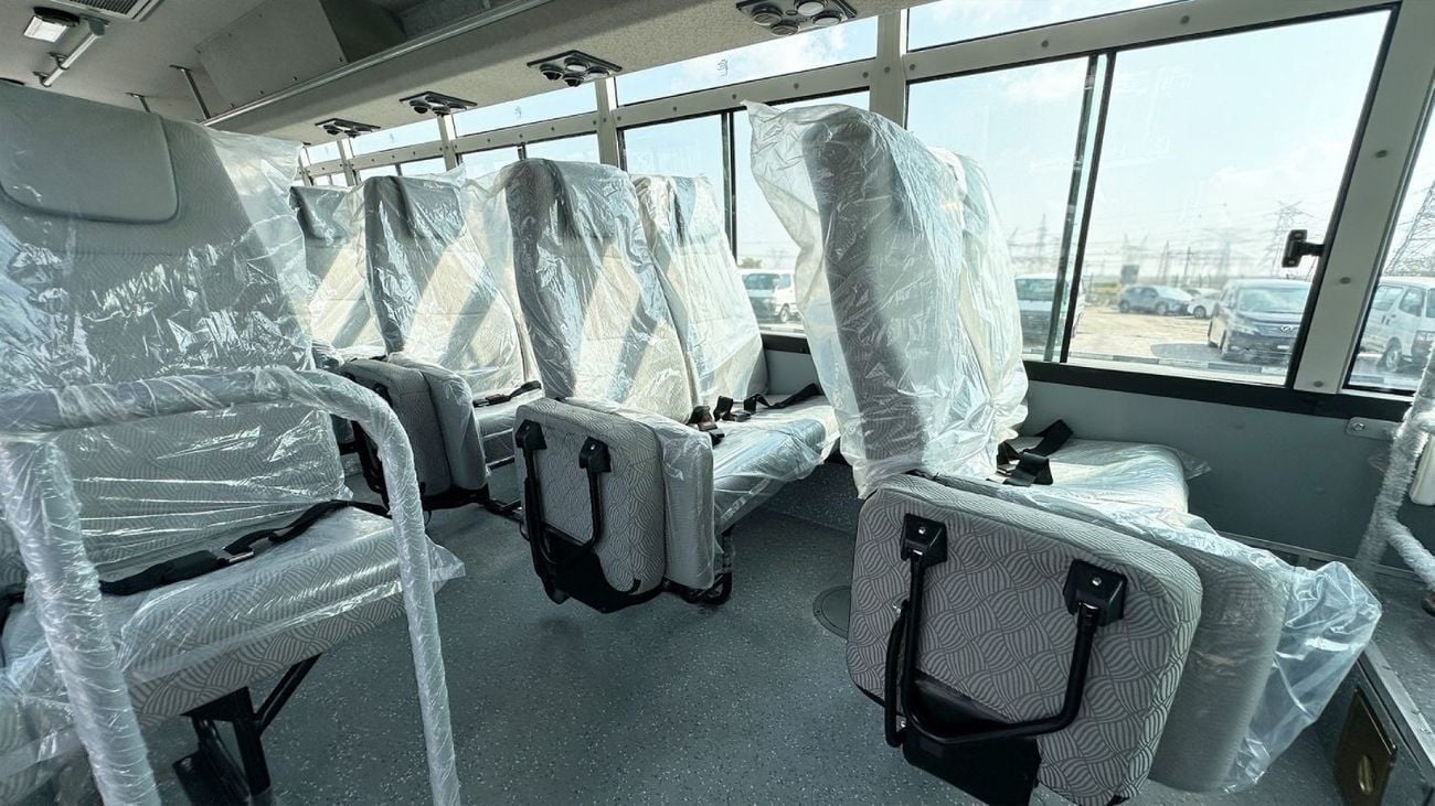 إس إم إل إيسوزو S7 بس SML-Isuzu S7 Bus 3455cc 47-SEATER AC Diesel MT