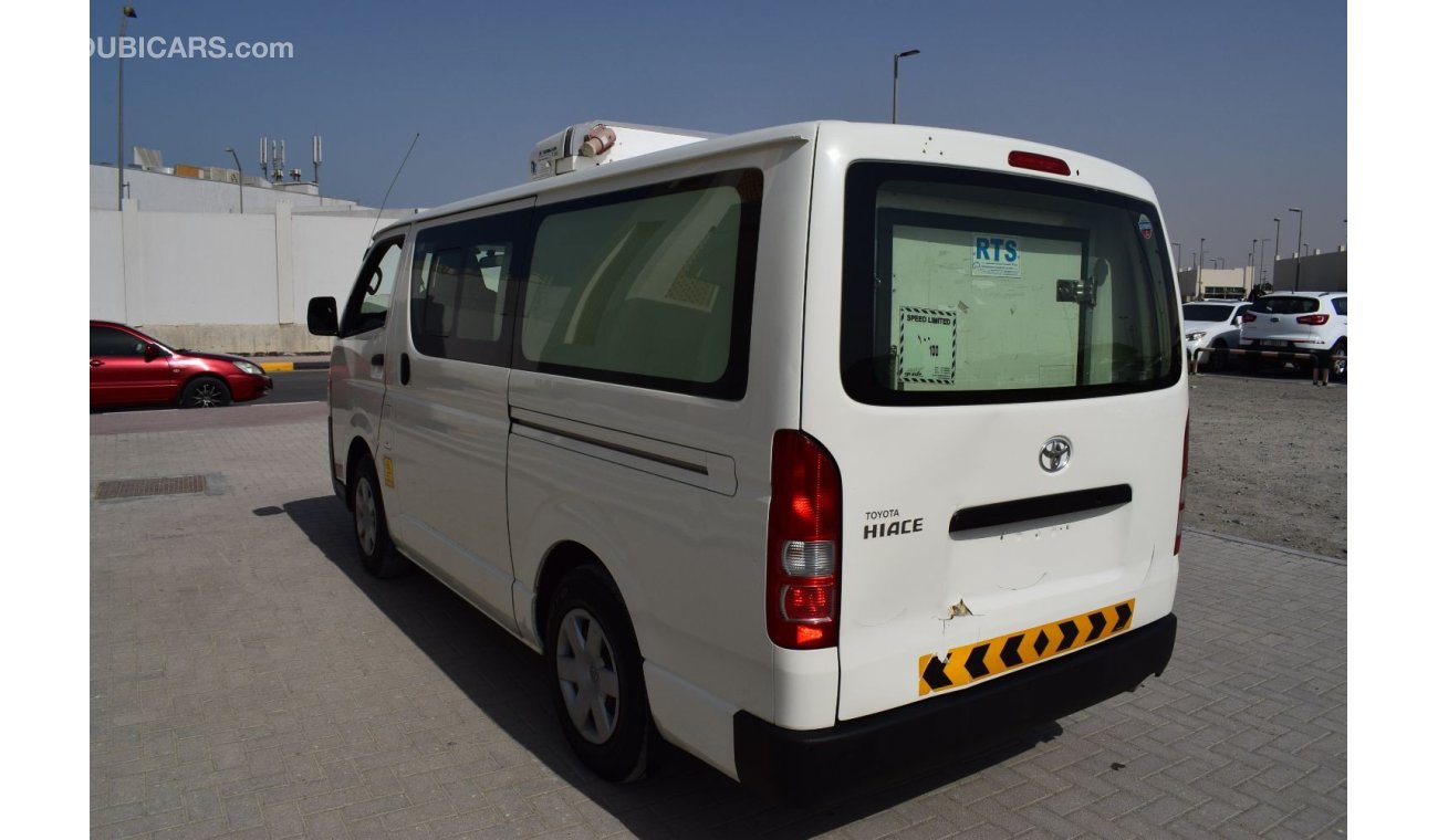 Toyota Hiace Toyota Hiace 6 seater chiller van, model:2015. Excellent condition