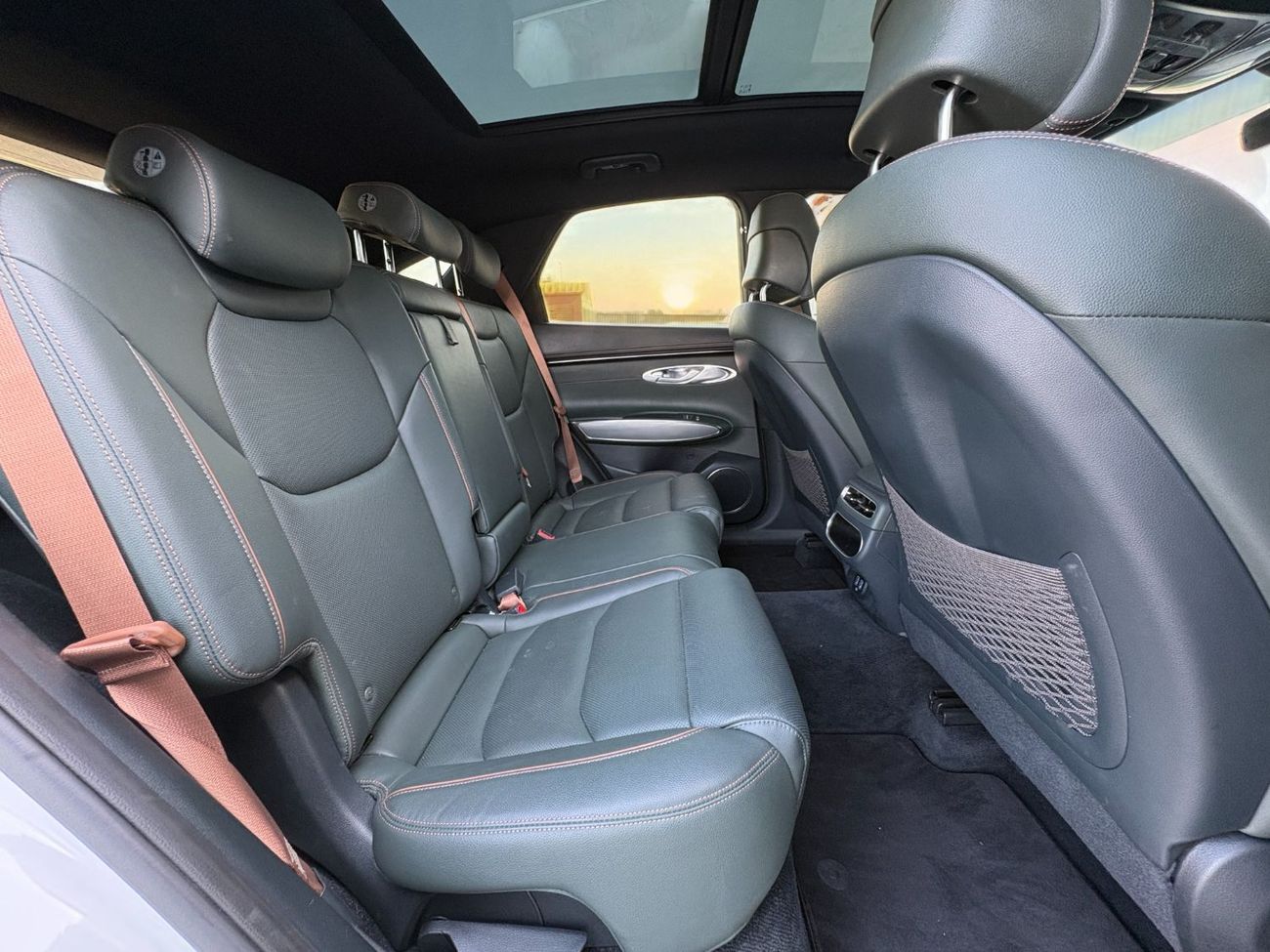 جينيسس GV70 GV70 | 2024 | GCC SPECS | Under Agency Warranty & Service History | AED 3,880 PER MONTH