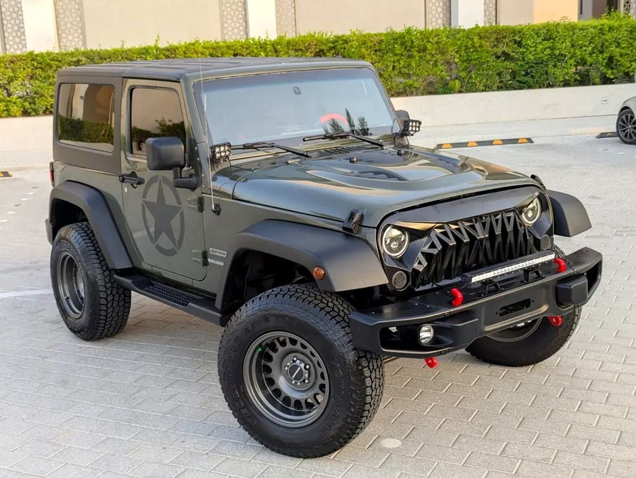 جيب رانجلر Sport GCC Specs - Well Maintained And Fully Modded Very Clean Low KM SUV