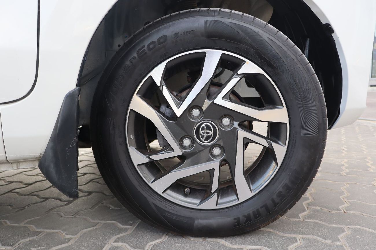 Toyota Avanza SE 1.5L