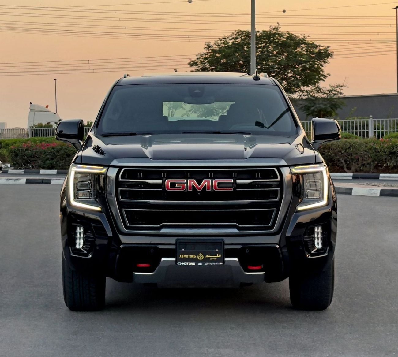 جي أم سي يوكون AT4 6.2l V8