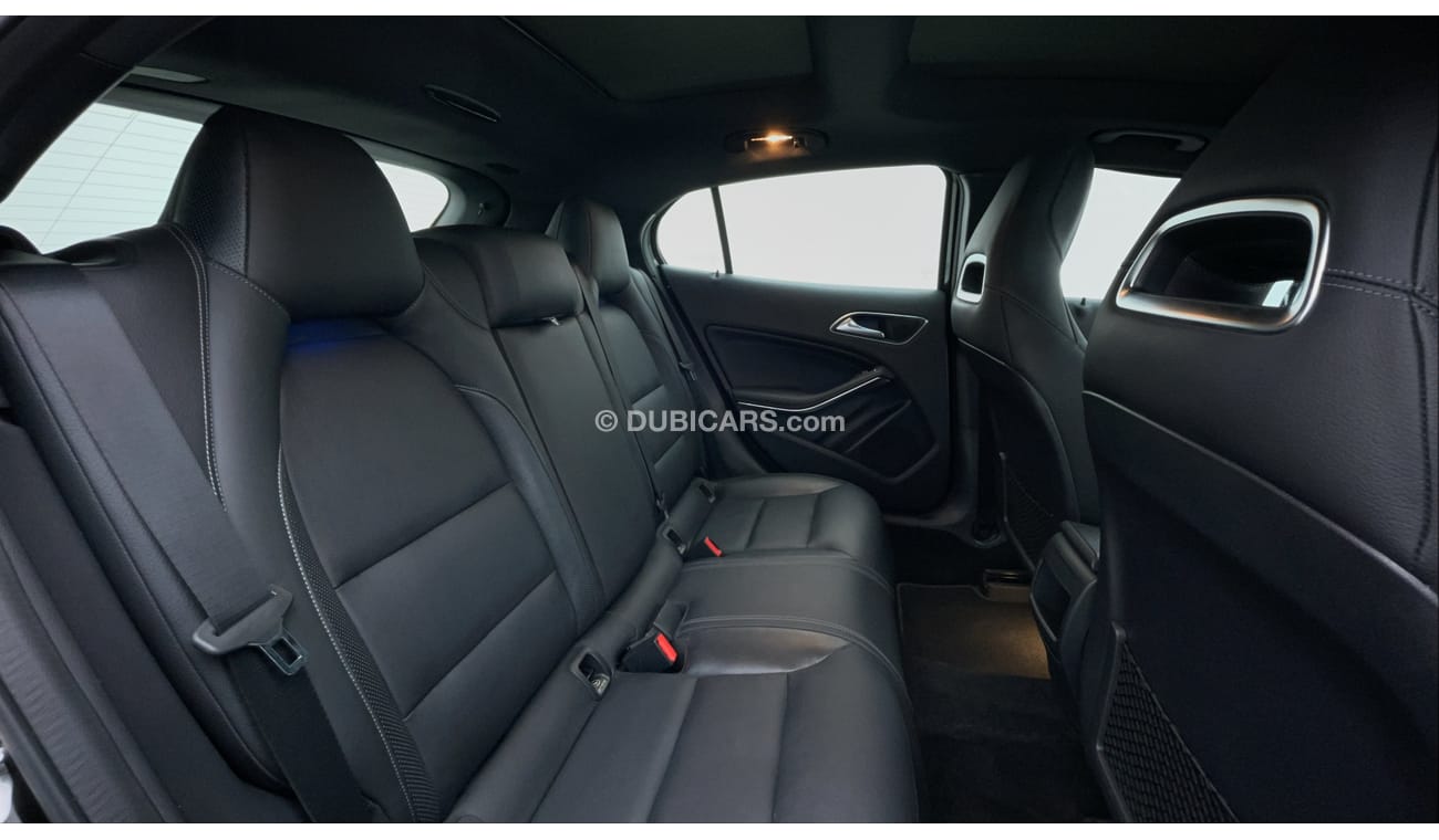 Mercedes-Benz GLA 250 GLA250 2000