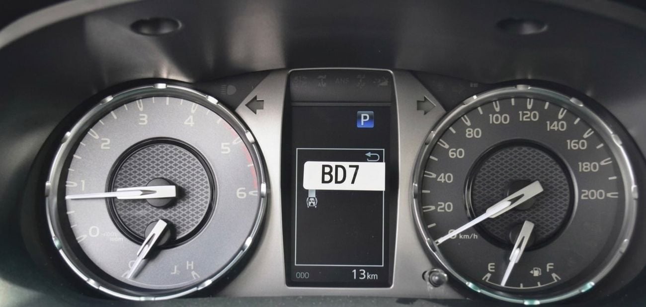 تويوتا هيلوكس ديزل اوتوماتيك