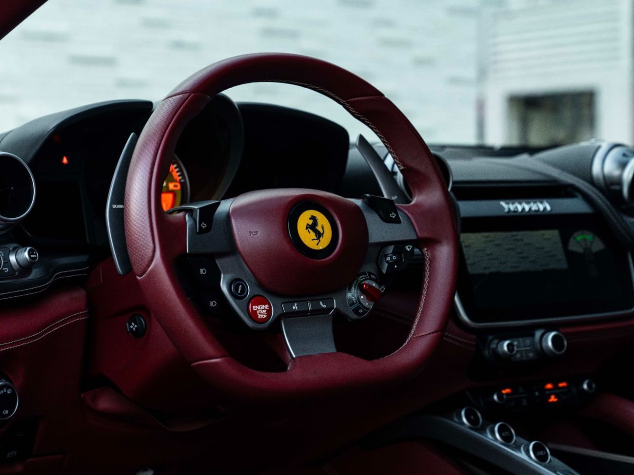 Ferrari GTC4 Lusso STANDARD
