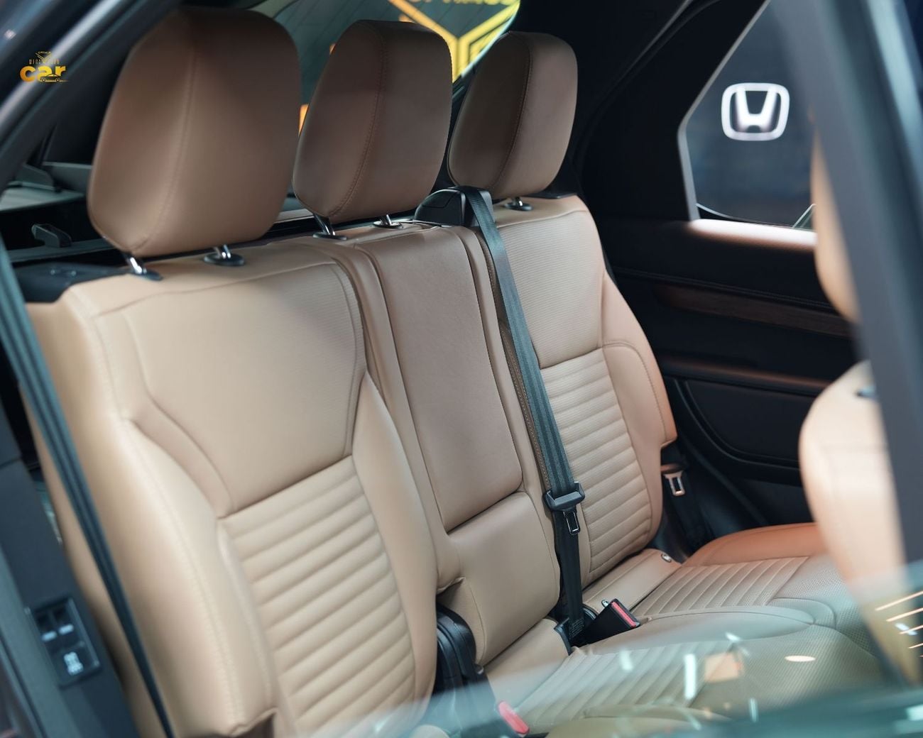 لاند روفر دسكفري DYNAMIC HSE P360