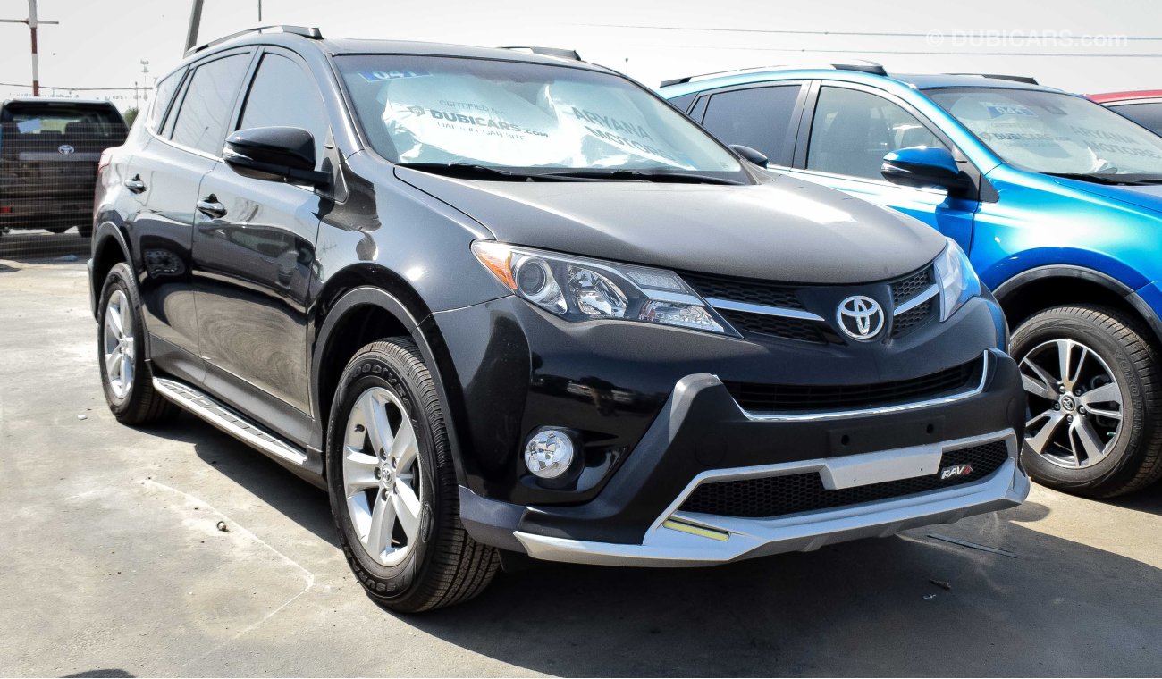 Toyota RAV4 XLE AWD